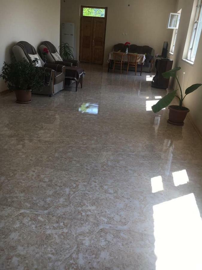 Nnn Guest House Goris Bagian luar foto
