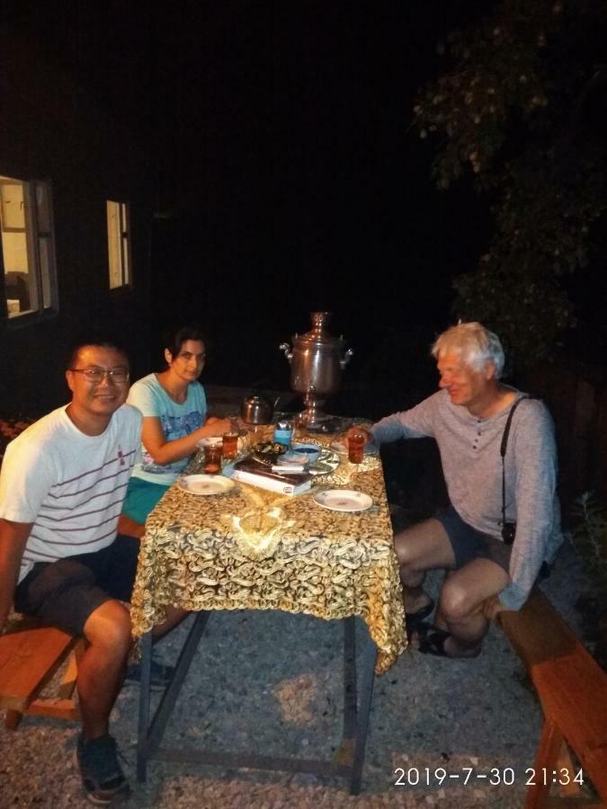 Nnn Guest House Goris Bagian luar foto