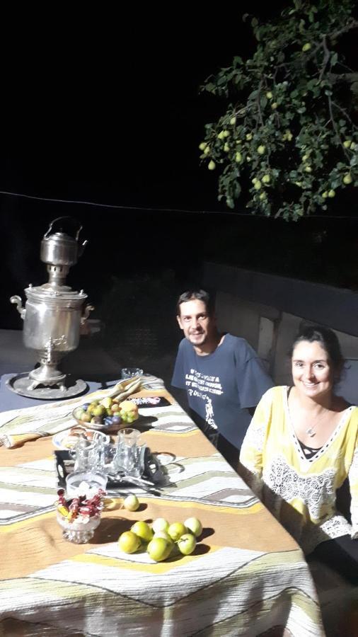 Nnn Guest House Goris Bagian luar foto